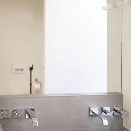 Biancoperla Apartment *