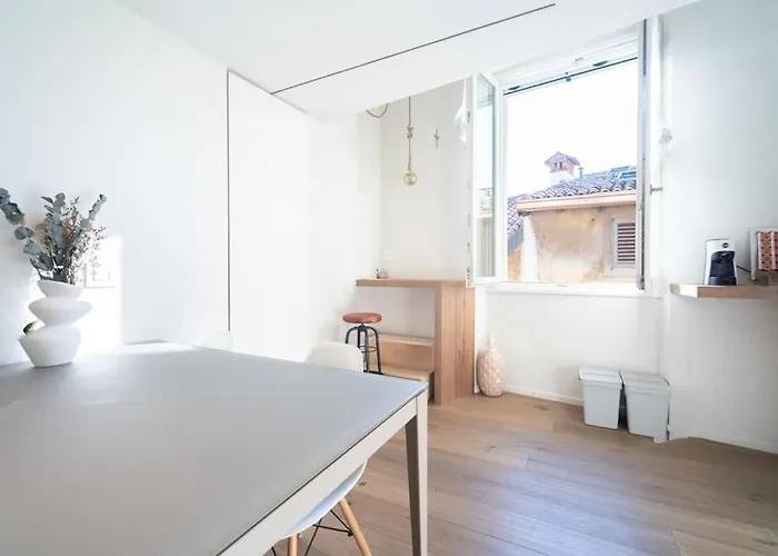 Biancoperla - Meliora Daire *